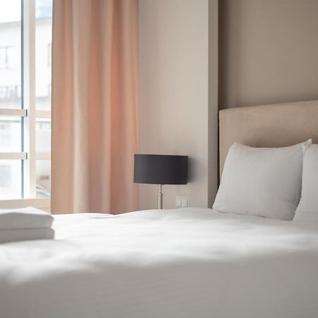 Grzybowska Platinum Apartment Tower A วอร์ซอ ภายนอก รูปภาพ