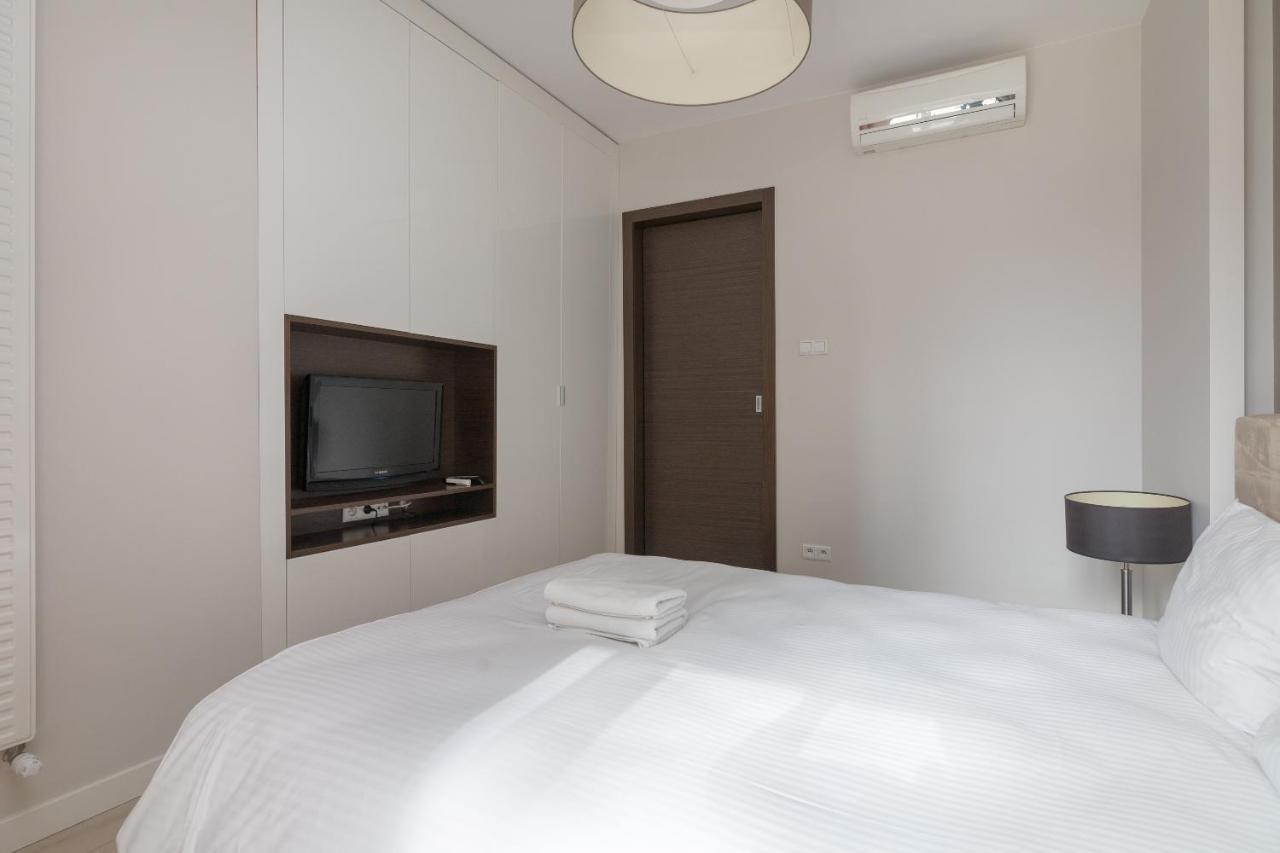 Grzybowska Platinum Apartment Tower A วอร์ซอ ภายนอก รูปภาพ
